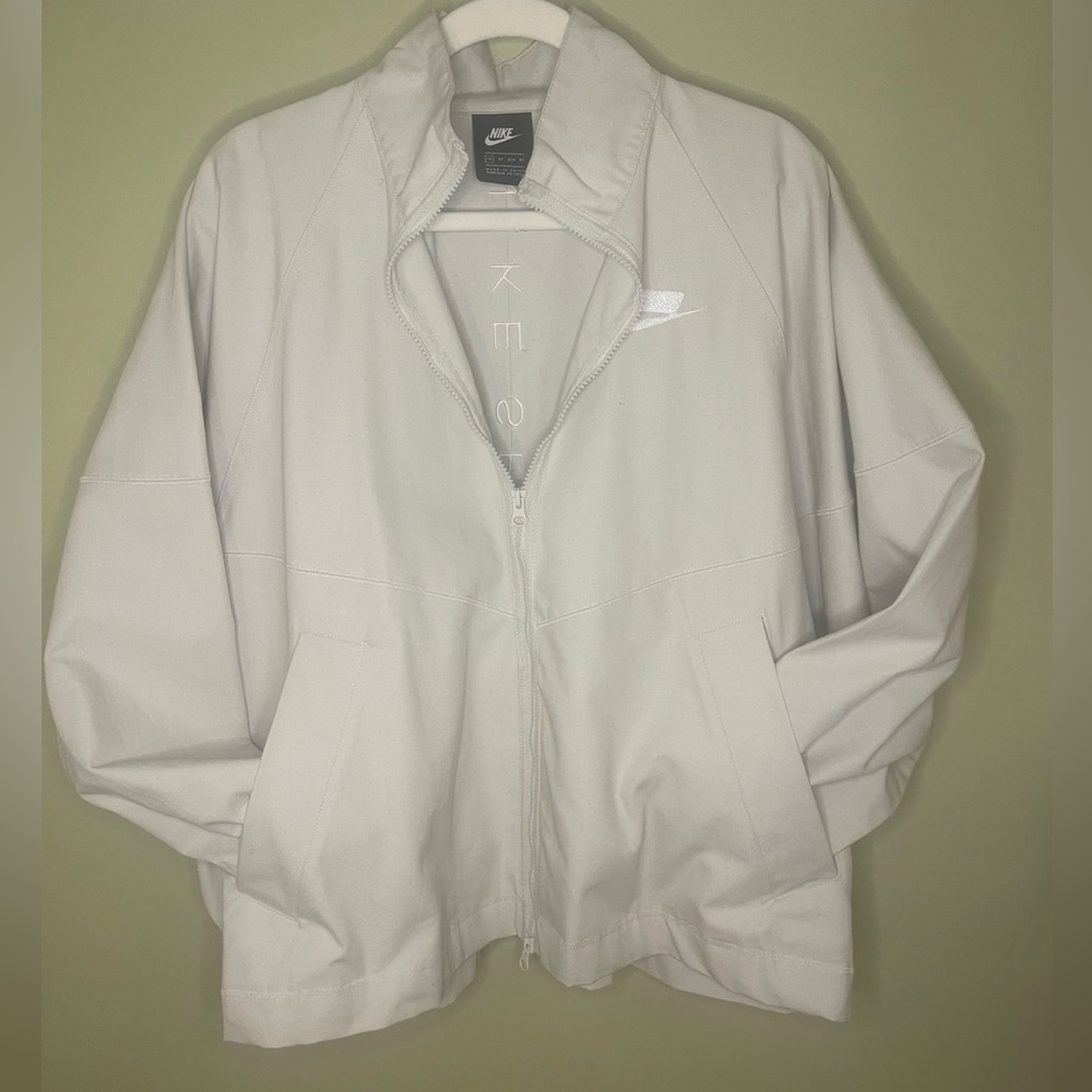 Nike Sport Jacket NEVER WORN